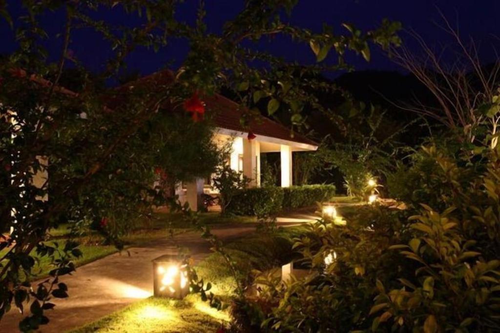 Baan Chuengkao Resort Ранонг Экстерьер фото